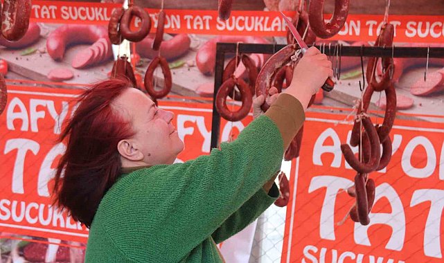 Türkiye'nin farklı illerinden gelen ürünler 'üreticiden tüketiciye' sloganıyla tanıtılıyor