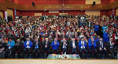 Türkiye'nin ilk SOSYALFEST'inde ödüller sahiplerini buldu