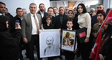 Tuzla'da Şehit Ahmet Köroğlu adına yeni kütüphane açıldı