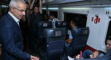 Ulaştırma ve Altyapı Bakanı Uraloğlu: "Emeklilerimize trenlerde yüzde 10 indirim uygulayacağız"
