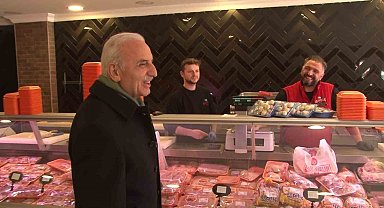 Ümraniye Belediye Başkanı Yıldırım esnaf ziyaretlerinde bulundu