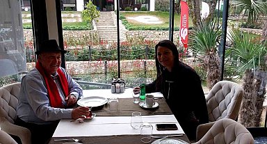 Ünlü deprem profesörü Efeler Belediyesi'nin çalışmalarını beğendi