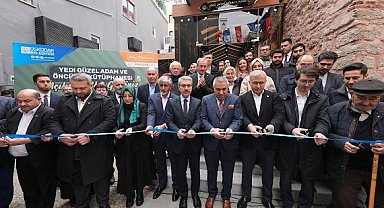 Üsküdar'da '7 Güzel Adam ve Öncüler Kütüphanesi' açıldı