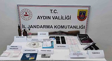 Uyuşturucu örgütü lideri Kuşadası'nda yakalandı