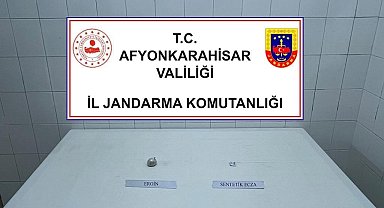 Üzerinde 35 gram eroinle yakalandı