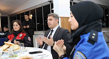 Vali Aslan iftarını polisle yaptı