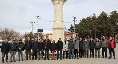 Vali Eldivan, Konursu köyünde köy halkıyla bir araya geldi