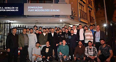 Vali Hacıbektaşoğlu, gençlerle buluştu