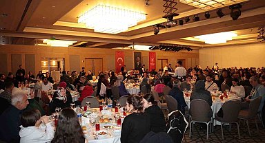Vali Hacıbektaşoğlu, koruma altındaki çocuklarla iftarda buluştu