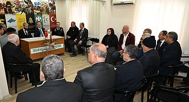 Vali Ünlü, şehit aileleri ve gazi derneklerini ziyaret etti