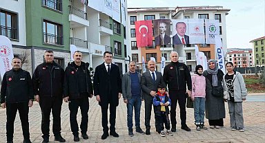 Vali Varol, kalıcı deprem konutlarını inceledi