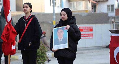 Valiye suikast girişimi sırasında şehit olanlar dualarla anıldı