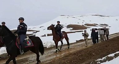 Van'da 199 düzensiz göçmen yakalandı