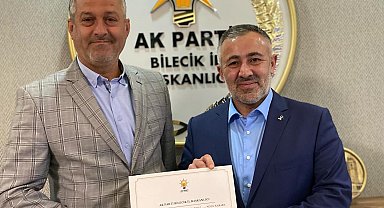 Vezirhan AK Parti Belde Başkanı Erkan Eren oldu