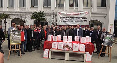 Yalova'da 104 çiftçiye 300 kilo çalı fasulye tohumu dağıtıldı