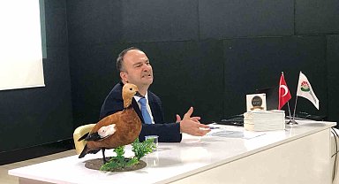 Yalova'da "Angut Kuşu" kitabı imza gününe yoğun ilgi