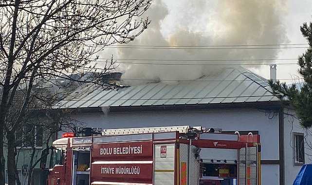 Yaşlı çiftin balkona koyduğu kömür kovası 3 evi yaktı