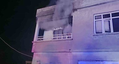 Yaşlı çiftin evinde çıkan yangın maddi hasara yol açtı