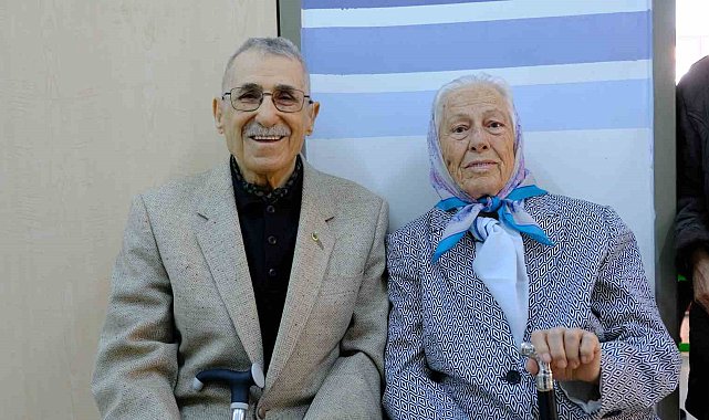 Yaşlı ve engelli seçmenler tüm zorluklara rağmen vatandaşlık görevlerini yerine getirdi