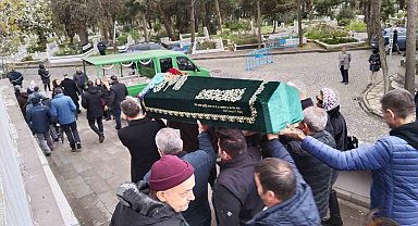 Yeşilçam oyuncusu Bahar Öztan son yolculuğuna uğurlandı