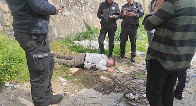 Yüksekten düşen genç yaralandı