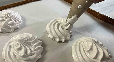 Yumurta akı ile şekerin aşkı: 'Kaymaklı'