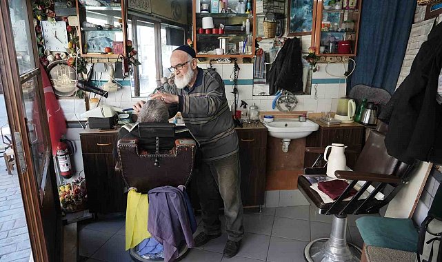 100 yıllık dükkanında bir ömrünü mesleğine adadı