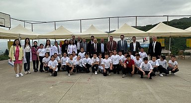 2 Okulda bilim fuarı açıldı