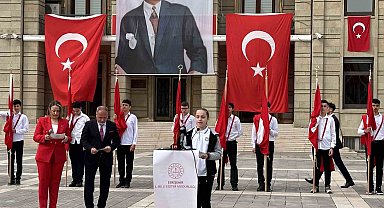 23 Nisan Ulusal Egemenlik ve Çocuk Bayramı kutlandı