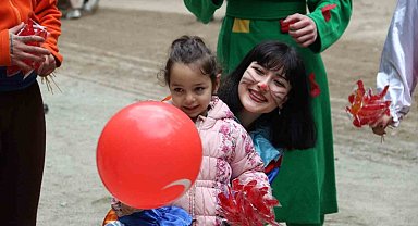 23 Nisan'da bi dünya eğlence