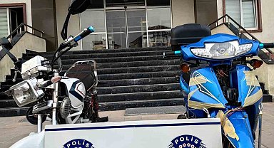3 motosikleti çalan hırsızlar yakalandı