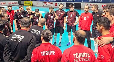 A Milli Erkek Hentbol Takımı, Kuveyt ile İzmir'de hazırlık kampı yapacak