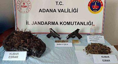 Adana'da 2 kilo 600 gram esrar ele geçirildi