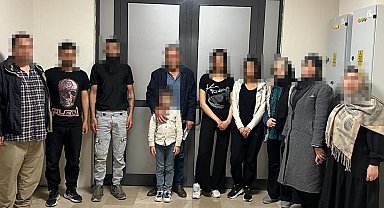 Afyonkarahisar'da 9 düzensiz göçmen yakalandı