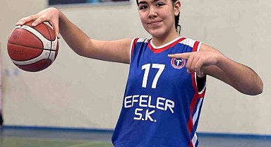 Ahmetli'de GSB Spor Okulundan yetişen basketbolcu Şeyma Aydın Manisa'nın gururu oldu