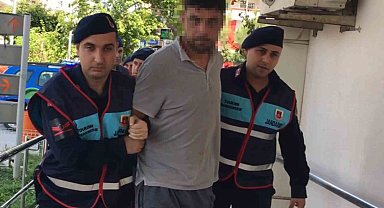 Aileyi katleden cani, gasp ettiği bilezikle borç ödemiş