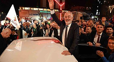 AK Parti'de oyunu en çok artıran Belediye Başkanı, Şükrü Başdeğirmen oldu