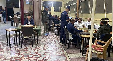 Alanya'da 2 aranan şahıs yakalandı