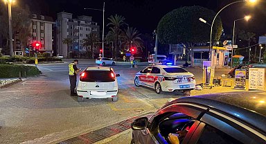Alanya'da 8 araç trafikten men edildi