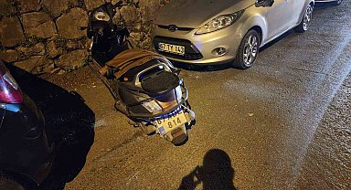 Alkollü sürücü yol kenarındaki motosikletliye çarptı