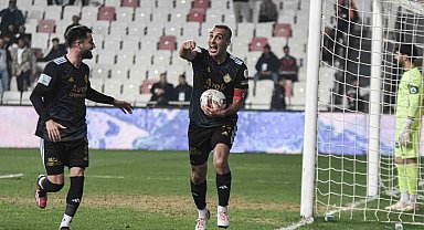 Altay üst üste iki maçı evinde oynayacak