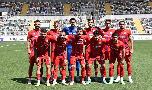 Altınordu, ligde kalmayı garantiledi