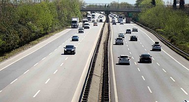 Anadolu Otoyolu Sakarya geçişinde akıcı bayram trafiği