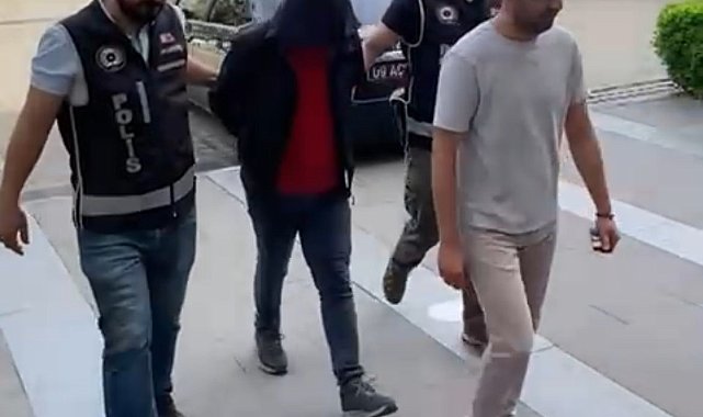 Anne ve oğlunu bıçaklayıp öldürmüştü, adliyeye sevk edildi