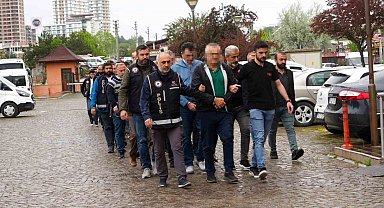 Aralarında eski il özel idaresi genel sekreteri ve hakim de bulunuyor: 24 şüpheli adliyeye sevk edildi