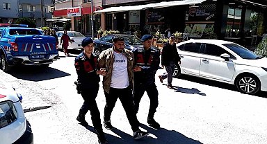 Arkadaşını bıçaklayan şahıs adliyeye sevk edildi