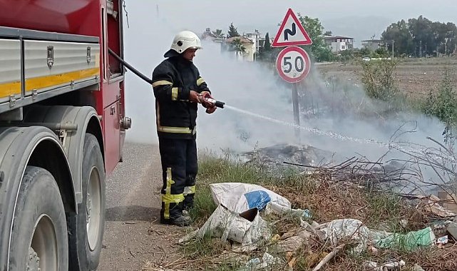 Arsuz'da çıkan çöplük yangını söndürüldü