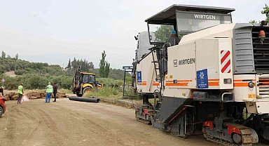 Aydın Büyükşehir Belediyesi'nden Karacasu'da yol yapım çalışması