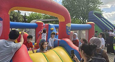Aydın'da 23 Nisan coşkusu Tekstil Park'ta yaşanıyor