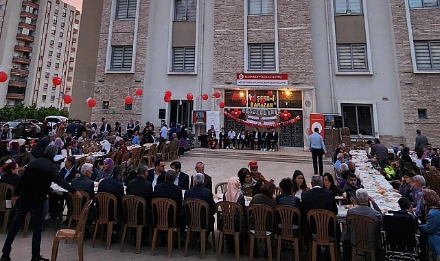 Aydın'da özel bireylere yönelik iftar programı düzenlendi